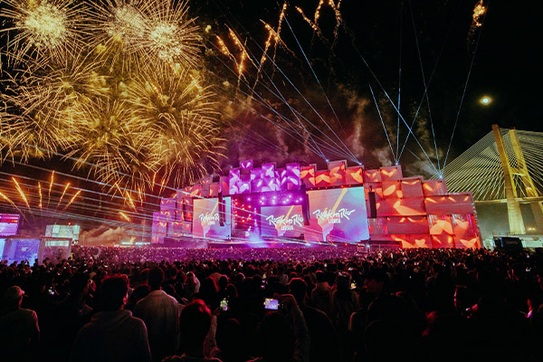 TopFestivalStageDesignTrendsin20262_1784794649.jpg