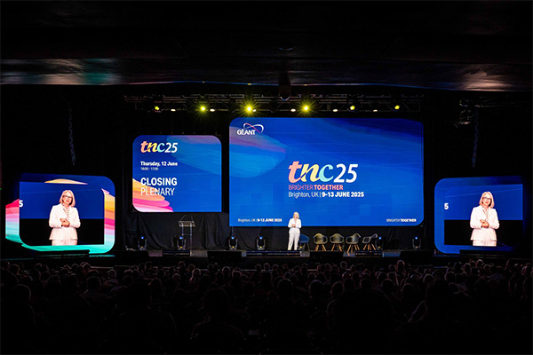YESTECHMGLEDDisplayPowerstheTNCConference2025_1784881662.jpg